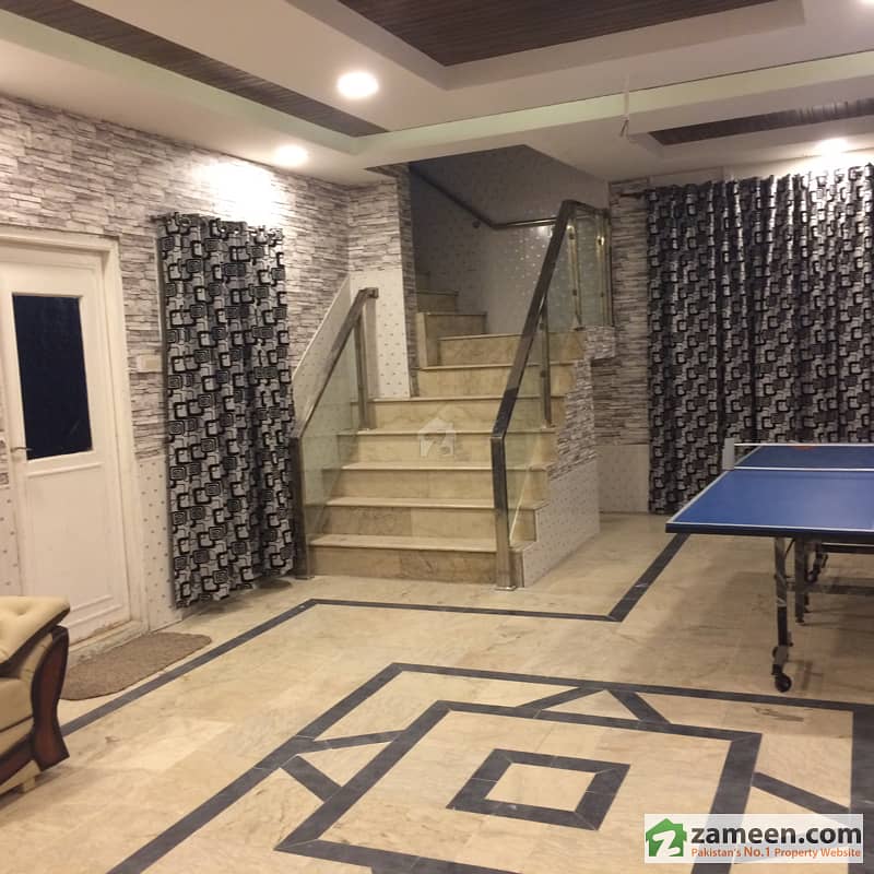 Mussarat Girls Hostel F-8 - Room For Rent Mussarat Girls Hostel F-8 - Room For Rent