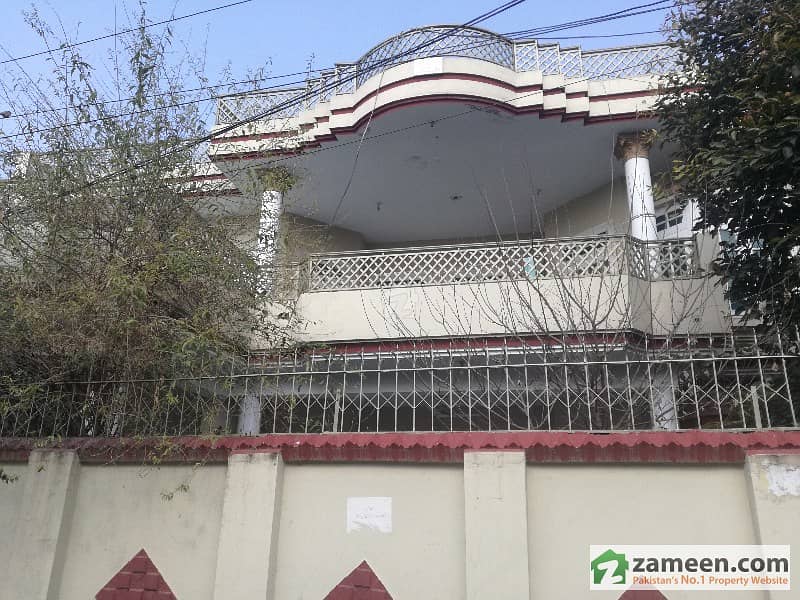 Beautiful Spacious Upper Portion For Rent