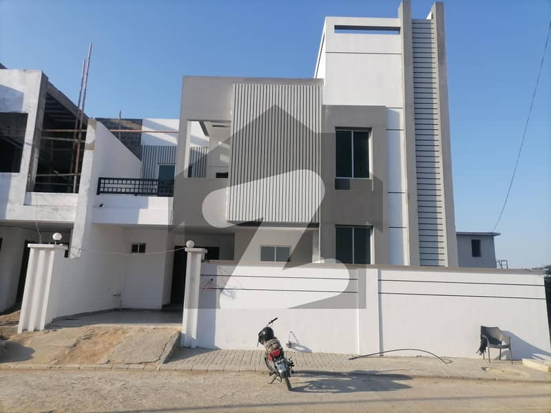 240 Square Yards House Ideally Situated In Bagh-e-Korangi