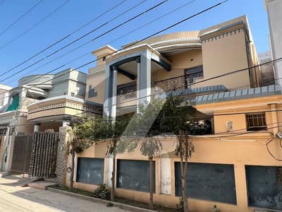 8 Marla New House For Rent In Bilal Town Sialkot.