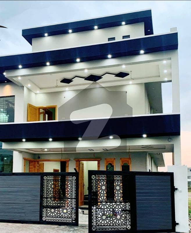 14 Marla Prime Location House For Sale In Faisal Town A Block