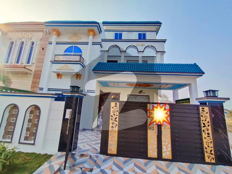 Ideally Located Corner House Of 10 Marla Is Available For sale In Sialkot