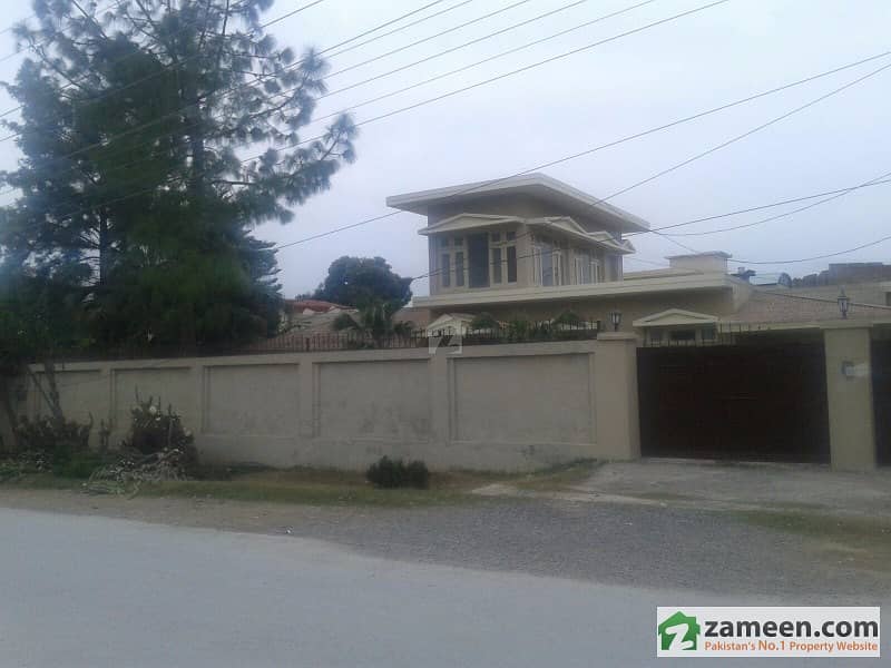 Beautiful House Plus Plot With Commercial Potential For Sale