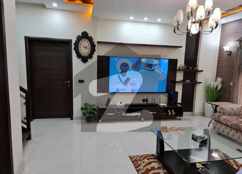 Upper Portion Modern House For Rent Reasonable In Market DHA Phase 3