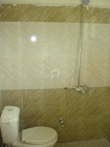 2 Bathroom 2 Bathroom