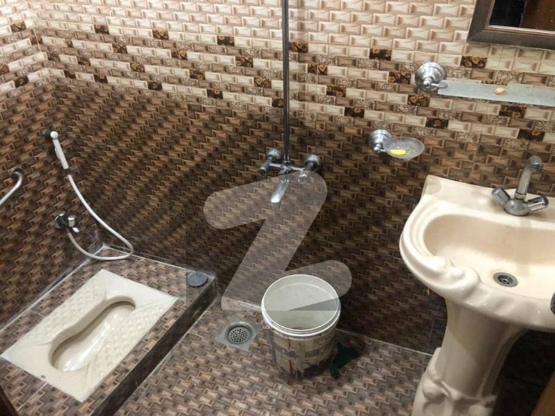 Lower Portion For Rent Near Main Road Walton Road, Lahore ID44096329