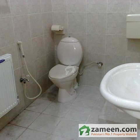2 Tiled Bathroom