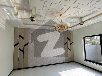 Lower Portion Of 1 Kanal Available For Rent In - Ghouri Block Sector B Bahria Town Lahore