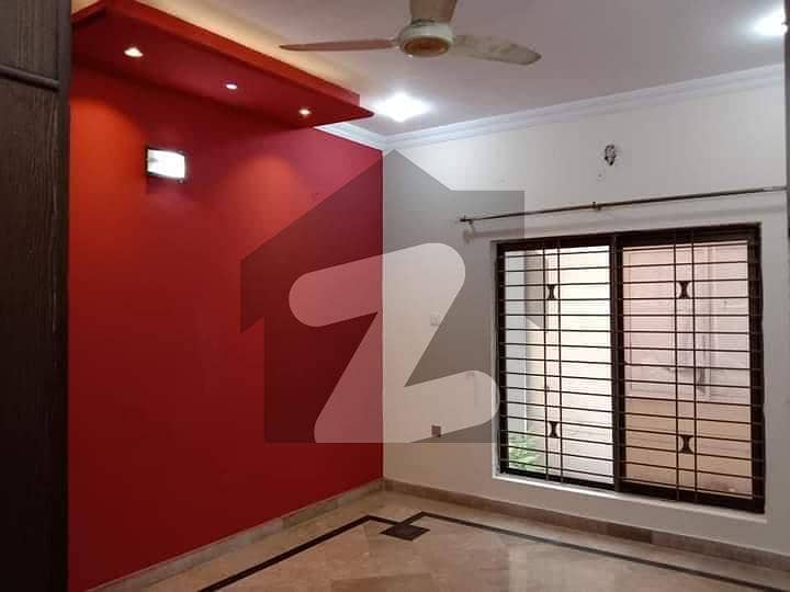 5 Marla Brand New Upper Portion For Rent in Park view city Lahore