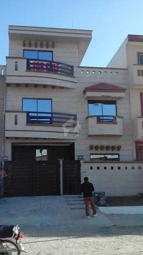 G-13/1 - 25x40 Brand New Beautiful House For Sale