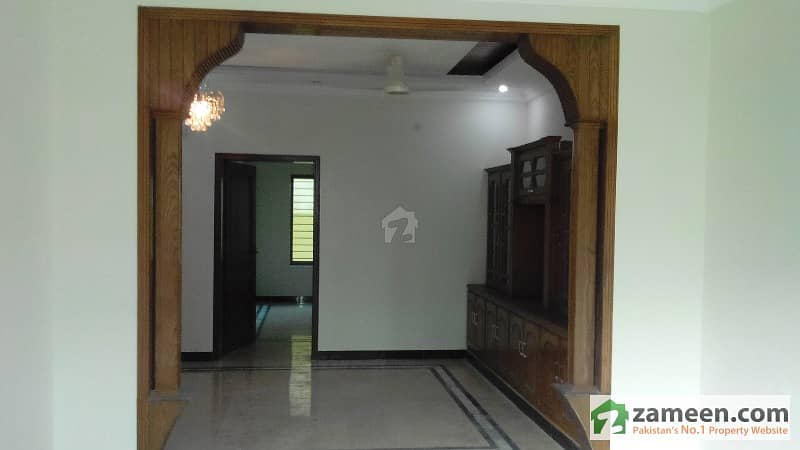 G-13/3 - 30x60 Brand New Beautiful House For Sale