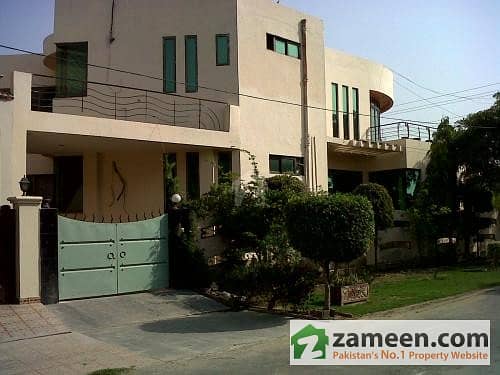 3 Side View