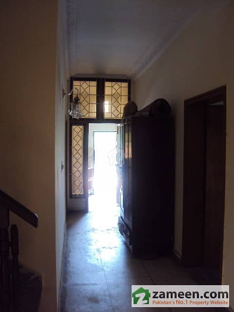 5 Entrance Gallery