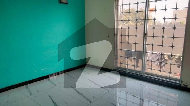 1 Kanal Lower Portion Is Available For Rent In Phase 4 BB Block Dha Lahore