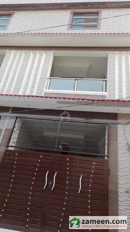 Triple Storey Full Furnished Brand New House