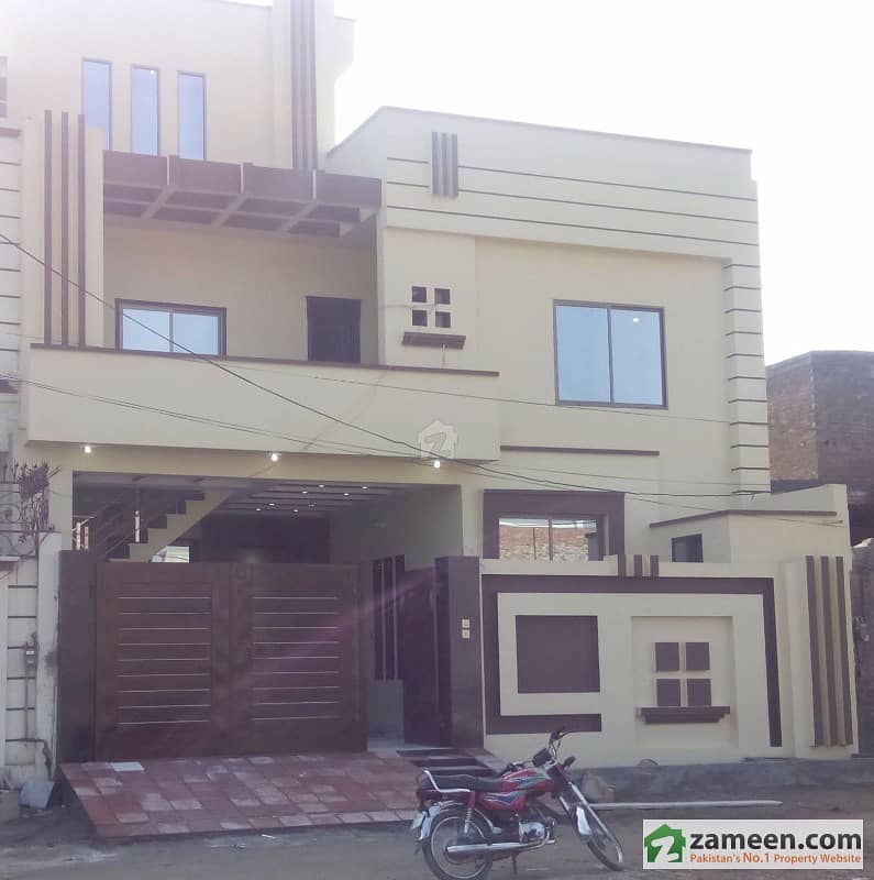 10 Marla Beautiful Newly Build Double Storey House Ready For Urgent Sale