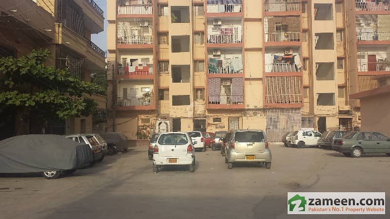 Gulshan-e-Iqbal Block 1 Abid Town - 2 Rooms Flat At Ground Floor
