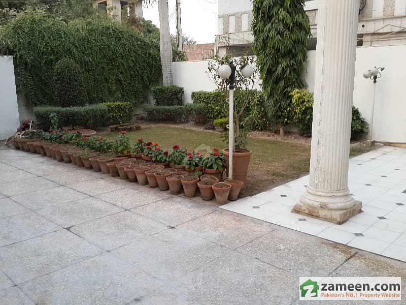 Well Maintained 1 Kanal House For Rent In Multan Cantt Hassan Perwana