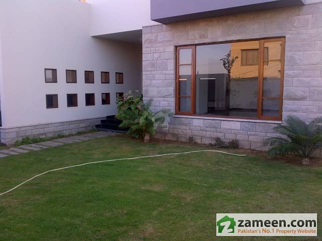 1000 Square Yards Brand New Modern Bungalow For Sale