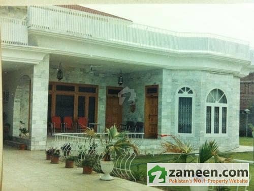 2. 5 Kanal 5 Bedroom Spacious House In Phase 1 Hayatabad