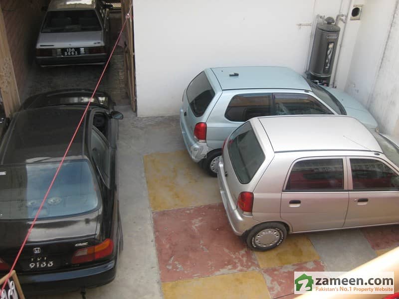 4 Garage