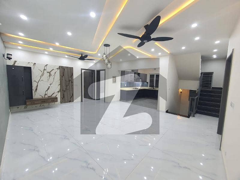 E11 Beautiful House For Sale E11 Beautiful House For Sale E11