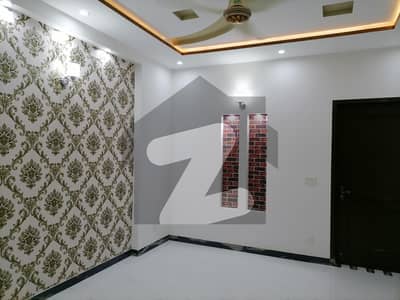 طارق گارڈنز ۔ بلاک ایچ طارق گارڈنز لاہور میں 3 کمروں کا 10 مرلہ بالائی پورشن 50 ہزار میں کرایہ پر دستیاب ہے۔