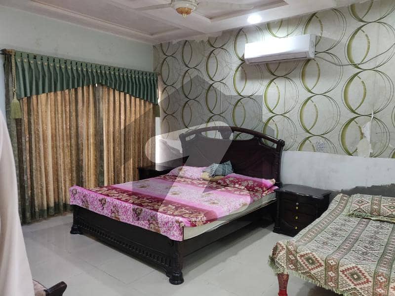 فارمانئیٹس ہاؤسنگ سکیم لاہور میں 5 کمروں کا 1 کنال مکان 1.75 لاکھ میں کرایہ پر دستیاب ہے۔