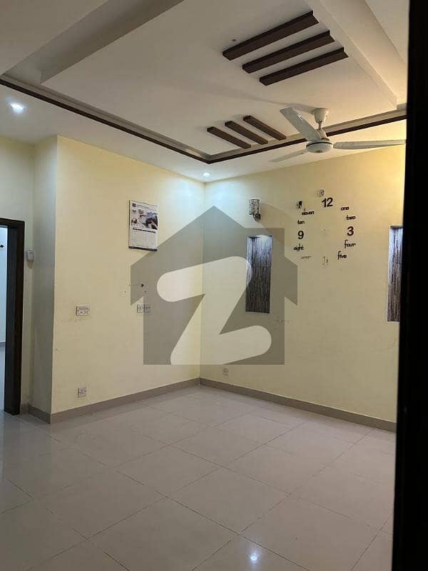 بحریہ آرچرڈ فیز 1 ۔ سدرن بحریہ آرچرڈ فیز 1 بحریہ آرچرڈ لاہور میں 3 کمروں کا 8 مرلہ مکان 35 ہزار میں کرایہ پر دستیاب ہے۔