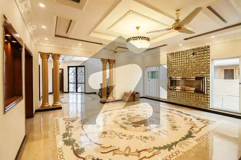 Slightly Used Bungalow For Sale Located In Islamabad F-6 F-6 2