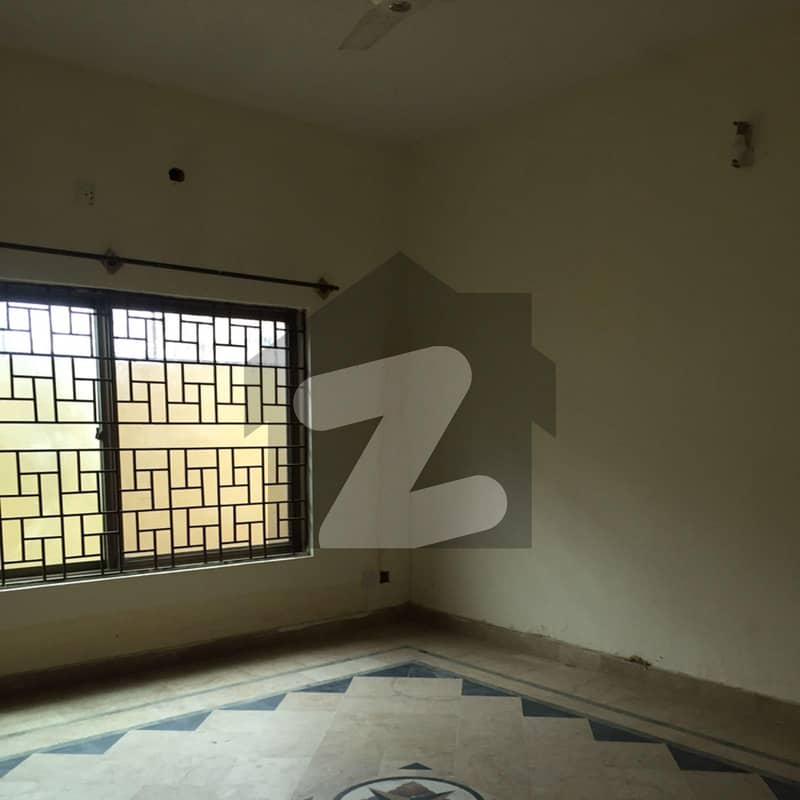( VIP Location) 10 Marla Double Storey House For Rent