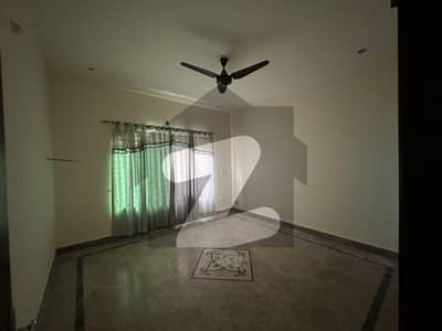 Dc Colony 1 Kanal Ground Portion For Rent