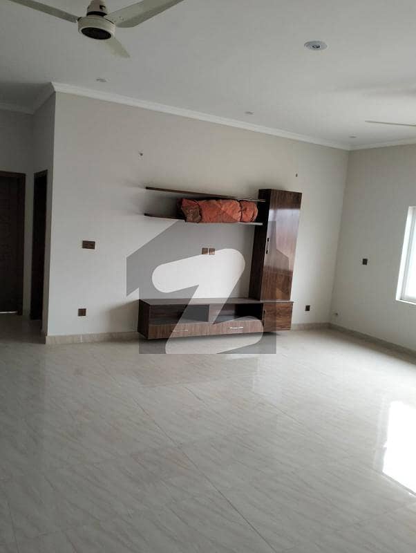 Good 1 Kanal House For rent In DHA Phase 5 - Sector B