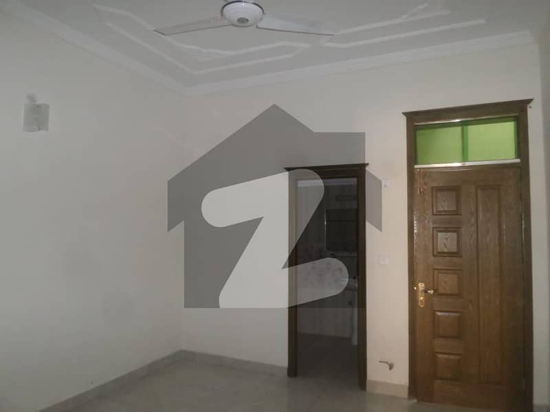 Buy your ideal 1300 Square Feet Flat in a prime location of Islamabad