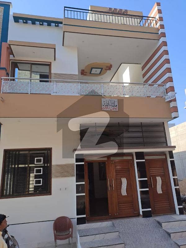 Brand New House Is Available On 40 Ft Road