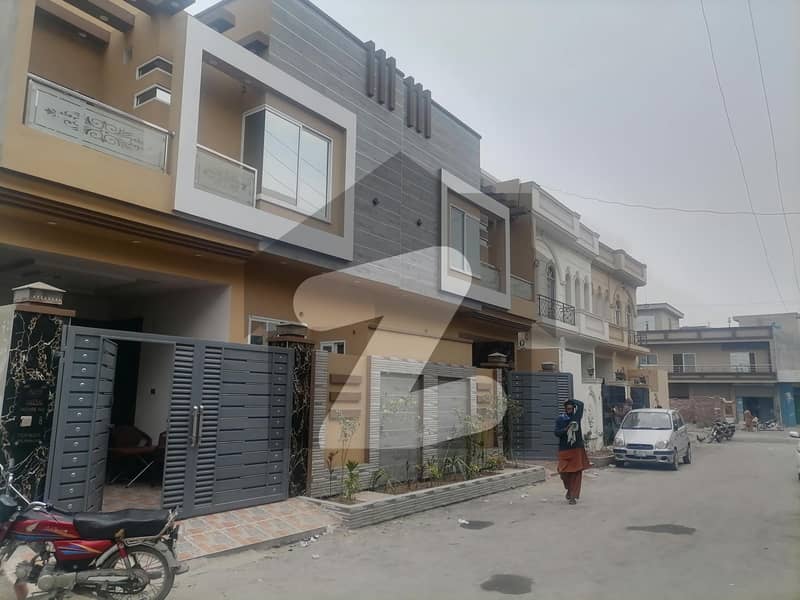 5 Marla House Available For sale In Gulshan-e-Lahore - Block B