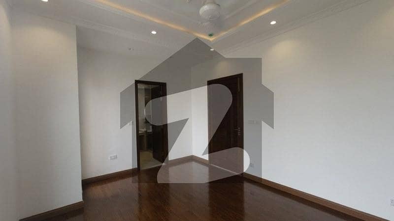 Aesthetic House Of 4500 Square Feet For Rent Is Available