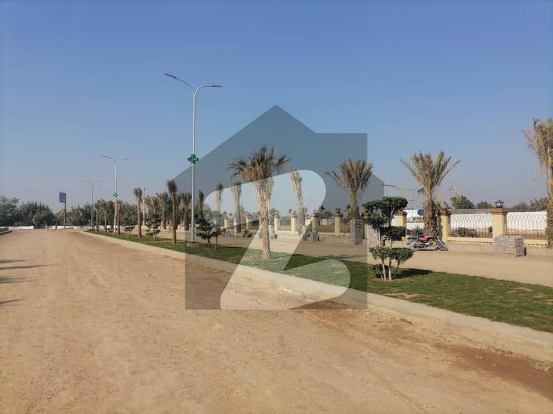 Want To Buy A Residential Plot In Faisalabad? Oasis One, Lower Canal