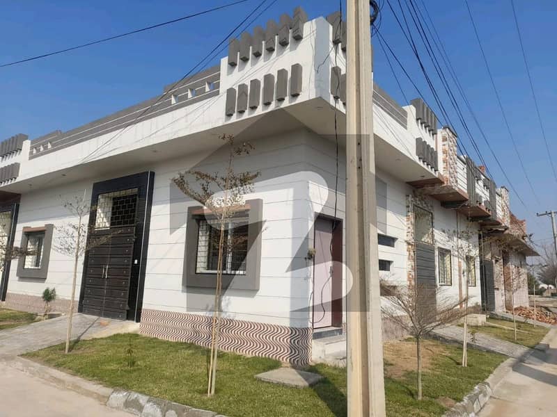 House In Mohammad Abad Sized 2.5 Marla Is Available