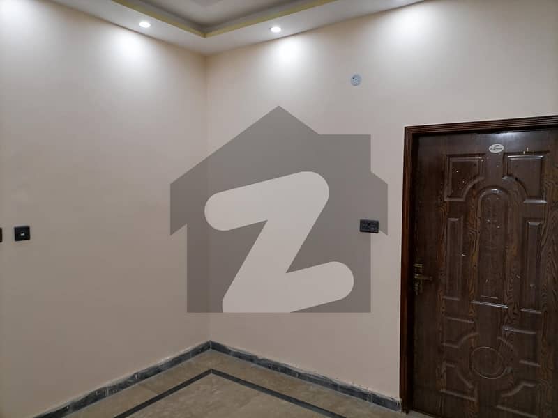 3 Marla House In Farooq Colony For rent