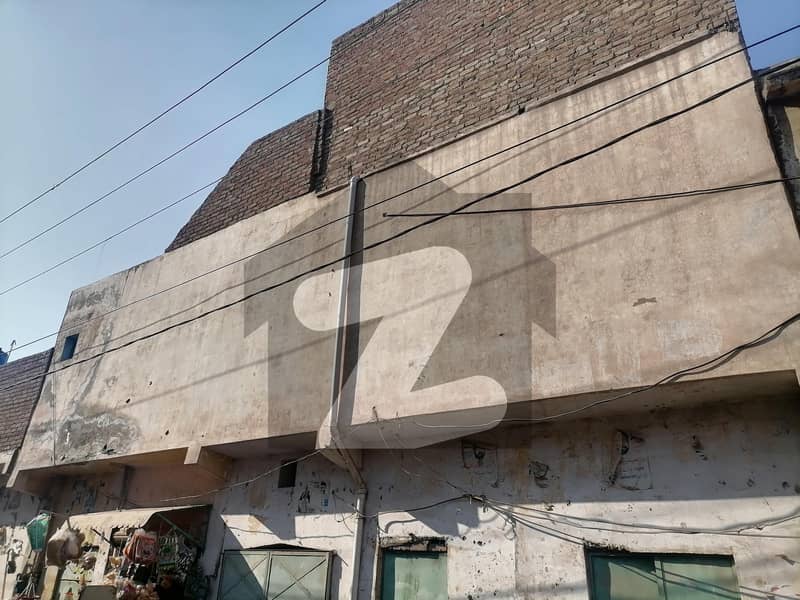 کوہاٹ روڈ پشاور میں 7 مرلہ مکان 2.2 کروڑ میں برائے فروخت۔