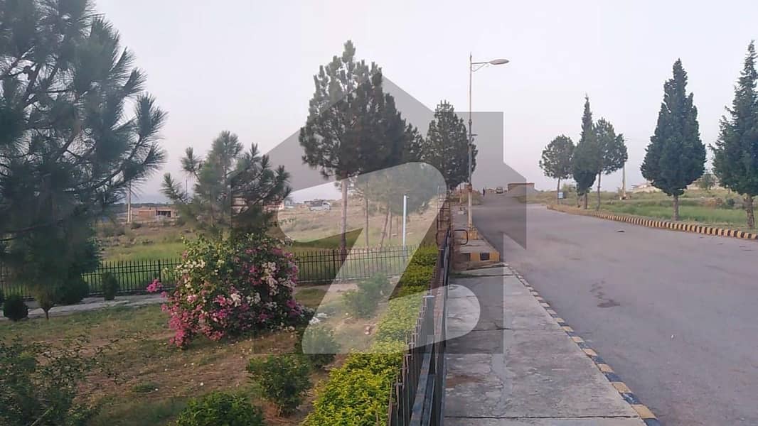 Gulsha-e-Sehat 500 Sq Yard Reserve A Centrally Located Residential Plot Of 4500 Square Feet