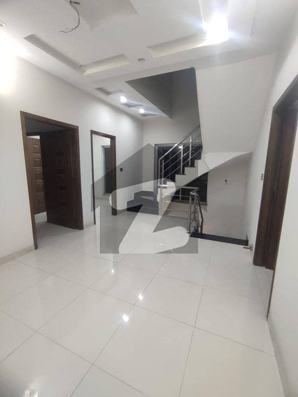8 Marla Brand New Modern Design Upper Portion For Rent In Dha 9 Town