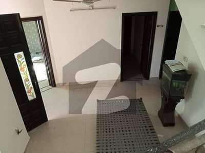 Canal Road Amin Town 6 Marla House For Rent Double Storey
