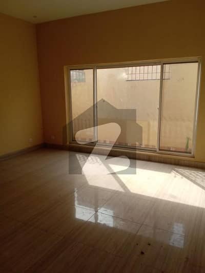 Satellite Town 5 Marla House For Rent Triple Storey House 5 Bedrooms With Attached