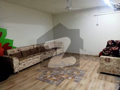 Get A 2250 Square Feet Lower Portion For Rent In Dha Phase 8 - Block G