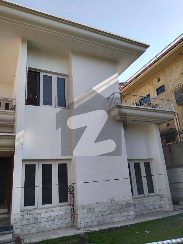 26 Marla Fully Renovated House For Rent