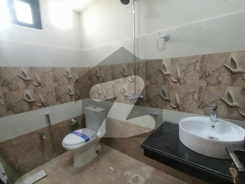 گلشنِ مہر ملتان میں 3 کمروں کا 5 مرلہ مکان 95 لاکھ میں برائے فروخت۔