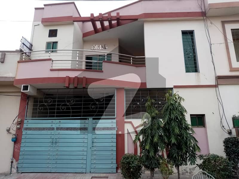 House 5 Marla For rent In Rehman Gardens