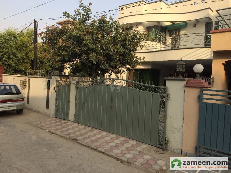 Near Dha Lums 12 Marla Designers Solid Constructed House Prime Location 145 Lac